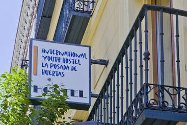 La Posada De Huertas   Hostel