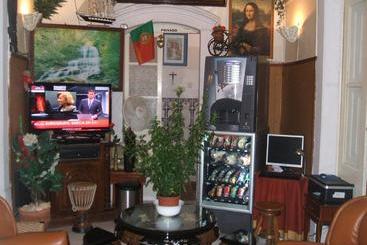 مسافرخانه Residencial Dandy