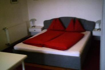 هتل Haus Kernstock