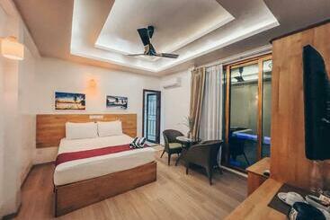 تختخواب و صبحانه Ocean Lilly Inn