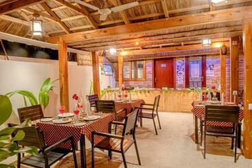 تختخواب و صبحانه Ocean Lilly Inn