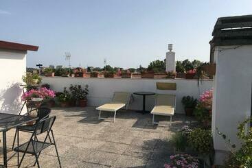 B&b Rooftop51