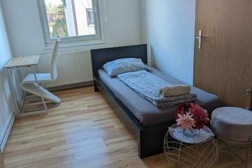 پانسیون Single Room Near The Black Forest