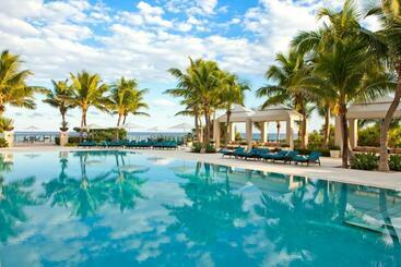 公寓式酒店  Ritz Carlton Luxurious Residence On Singer Island