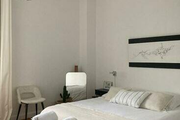 تختخواب و صبحانه La Boutique Mj Décoration Vous Propose De Découvrir Ses Deux Chambres D Hôtes