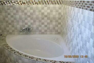 پانسیون Imimangaliso Guest House
