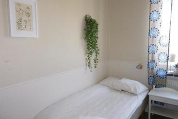 Bosses Gästvåningar  Hostel