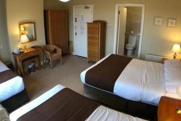 تختخواب و صبحانه Beach Haven Accommodations