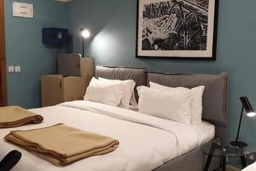 مسافرخانه Euro Guest House