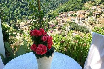 مبيت وإفطار Casa Bacli    Il Sole