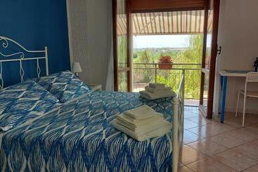 تختخواب و صبحانه Le Colline Di Paestum