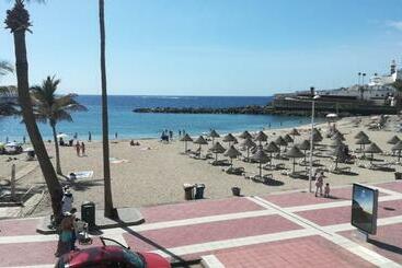 Los Geranios, Close To Beach, Puerto Colon, Yellowcat 2