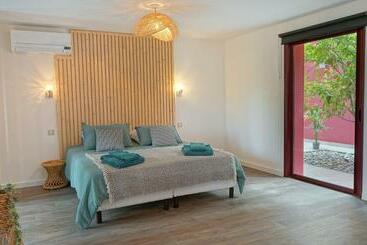 تختخواب و صبحانه Villa Magnolia