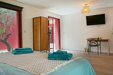 تختخواب و صبحانه Villa Magnolia