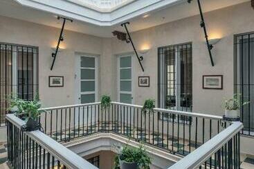 Gadir Suites