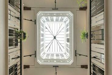 Gadir Suites