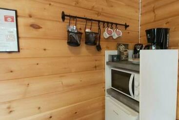 مُتل Hillside Rooms