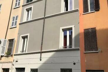 پانسیون Residenza Borgo Guazzo