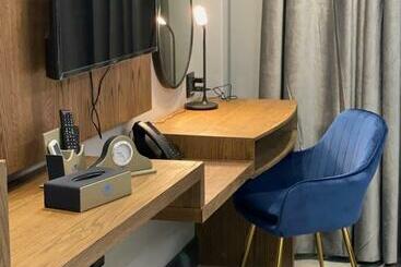 هتل Nare Boutique