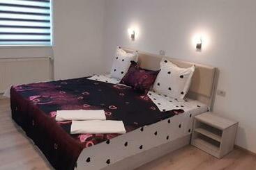 بنسيون Calypso Rooms