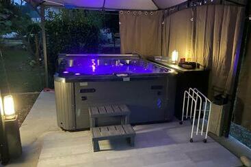 L Entre 2 Lyon Grenoble   Villa Avec Jacuzzi