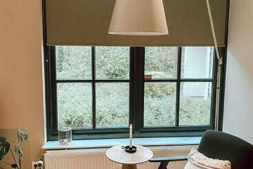 تختخواب و صبحانه Stay Inn Harlingen