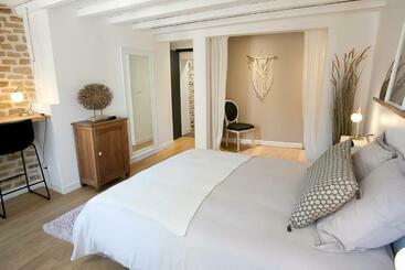 تختخواب و صبحانه Meublé De Tourisme, Les Chambres Du Beffroi