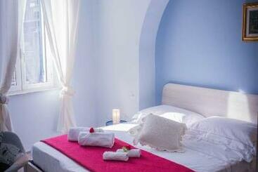 تختخواب و صبحانه Residenza Florida