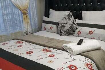 פנסיון 26 Zea Avenue Arcon Park Guest House