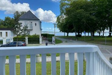 پانسیون Villa Am Meer   Stralsund