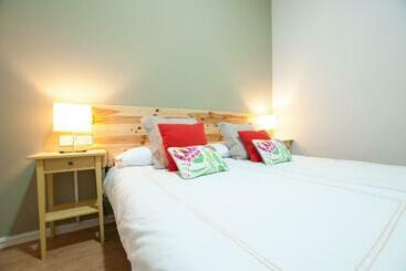 هتل Urban Suites
