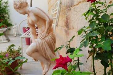 تختخواب و صبحانه Piccolo Paradiso