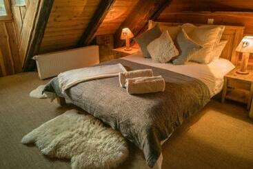 تختخواب و صبحانه Chez Bear