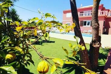 پانسیون Villa Paradis Chambre D Hotes