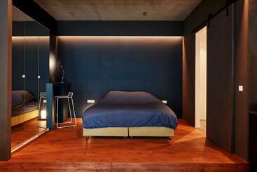 住宿加早餐  New Beautiful Design Studio In Amsterdam West