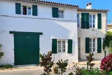 پانسیون La Martinoise Patio