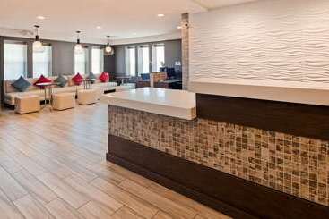 فندق Best Western Plus Fairfield