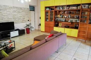 مبيت وإفطار Oasi Di Frattamaggiore