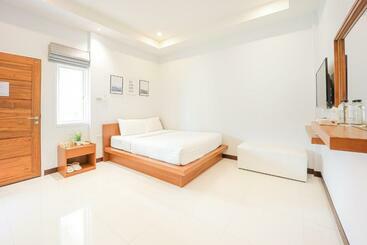 هتل Akard Private Villas Sattahip