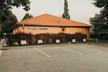 ホテル Simply Rooms