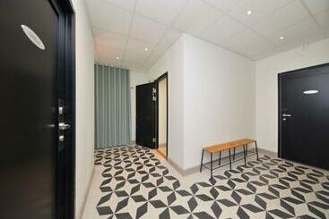 هتل Staykvick Boutique Hostel