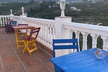 پانسیون Villa Sunshine Countryside Resort