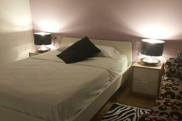پانسیون Habitaciones Boutiques