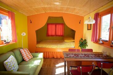 Shanti B&b