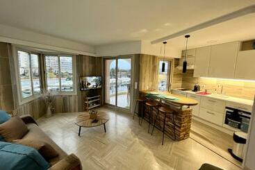 هتل Studio Moderne  Port De Mandelieu  Proche Mer