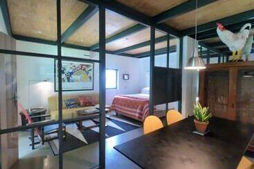 پانسیون Guest House At 118 By Pwm Architects