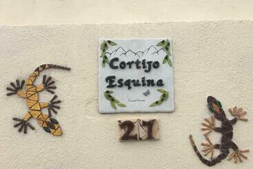 Cortijo Esquina B&b Guesthouse