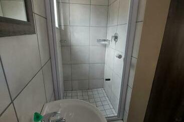 膳宿费 Delutz Overnight Accommodation Room 2