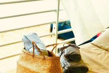 پانسیون Sweet & Cosy Room Next To The Beach