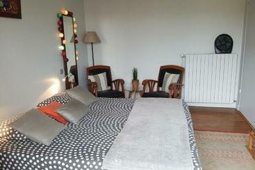 ベッドアンドブレックファースト Margouillat Chambre D Hôte